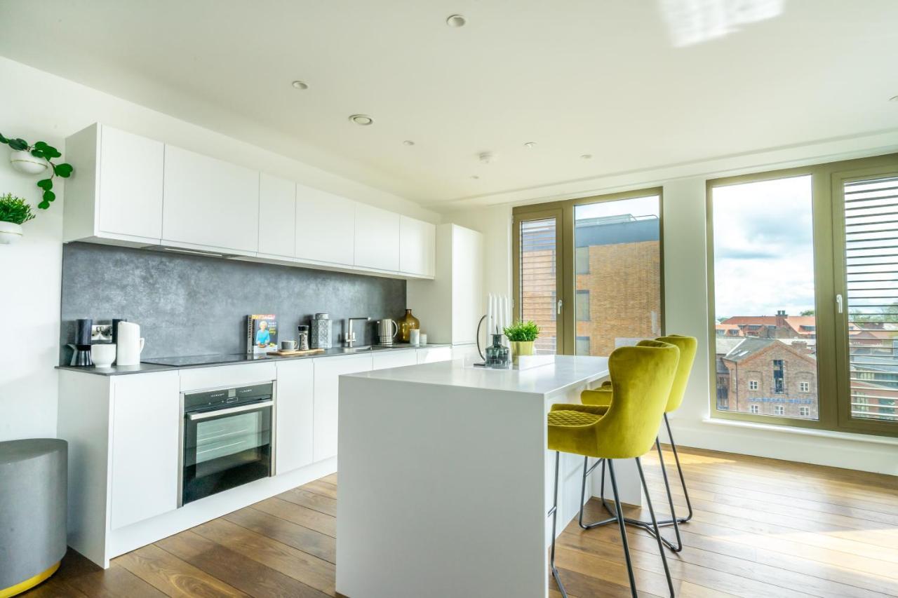 Apartamento Skyview Retreat @ Ryedale House York Exterior foto